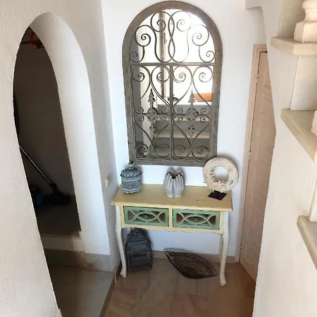 ,nerja, Seaview, Pool, 3 Bedrooms, Huge Terrace And Garden 別荘