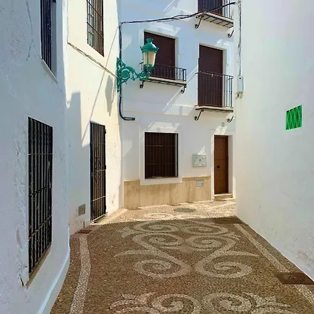 ,nerja, Seaview, Pool, 3 Bedrooms, Huge Terrace And Garden 펜션