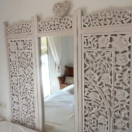 ,nerja, Seaview, Pool, 3 Bedrooms, Huge Terrace And Garden 네르하